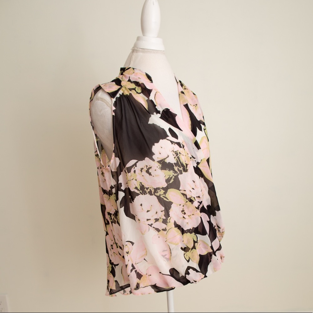 NWT Floral Blouse Tank